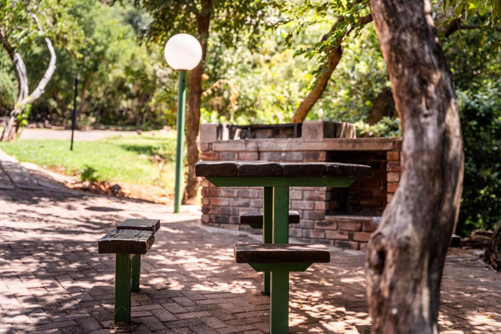Atkv Klein-Kariba Hotel Bela-Bela Buitenkant foto