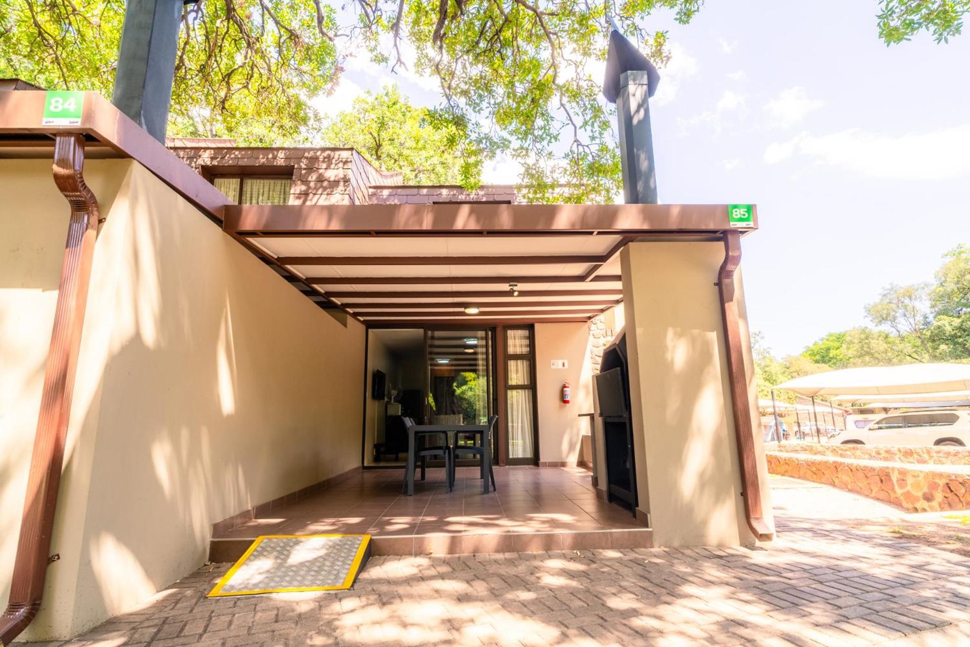 Atkv Klein-Kariba Hotel Bela-Bela Buitenkant foto