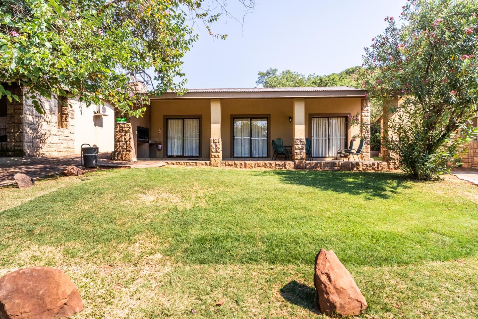 Atkv Klein-Kariba Hotel Bela-Bela Buitenkant foto